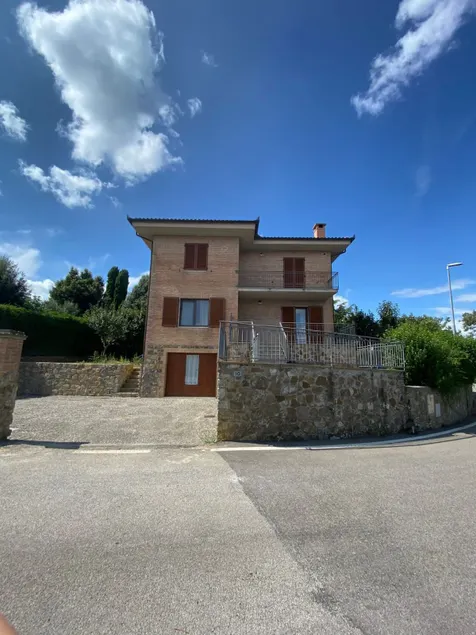 Glicine Apartment - Image 1