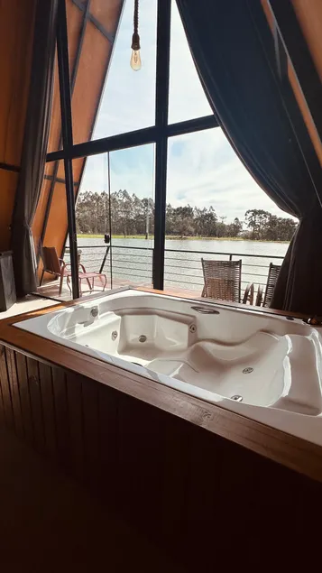 Lake Cabin - Image 1