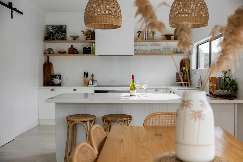 Iconic Rye Beach House • Walk to Beach • Sleeps 8 - Image 1