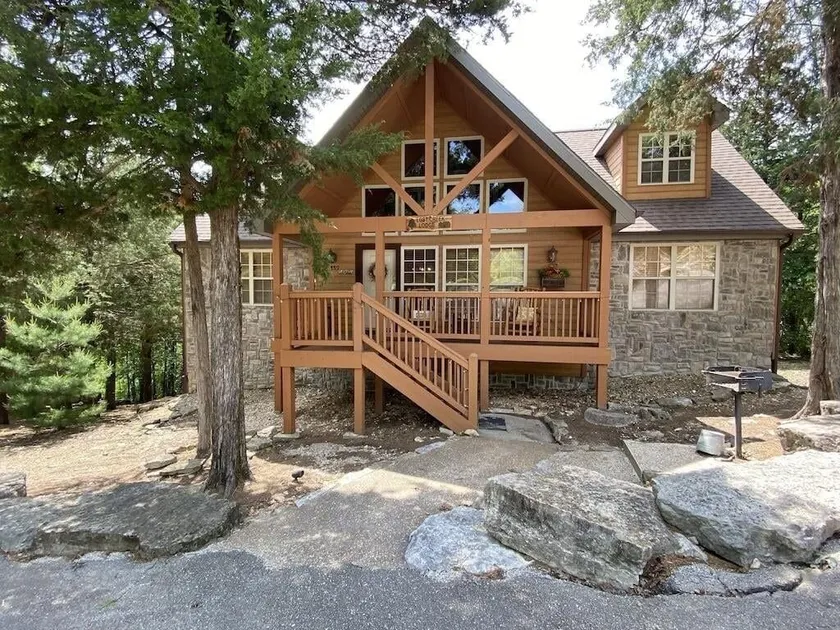Lost Creek Lodge - 4 Luxury King Suites! - Image 1