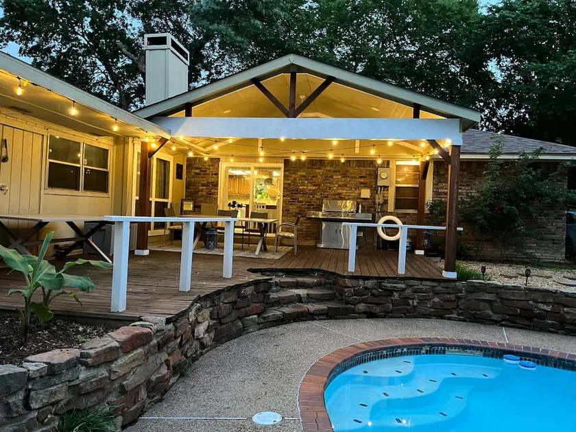 2Br2Bath Oasis by Hwy to Dal & Arlington - Image 1