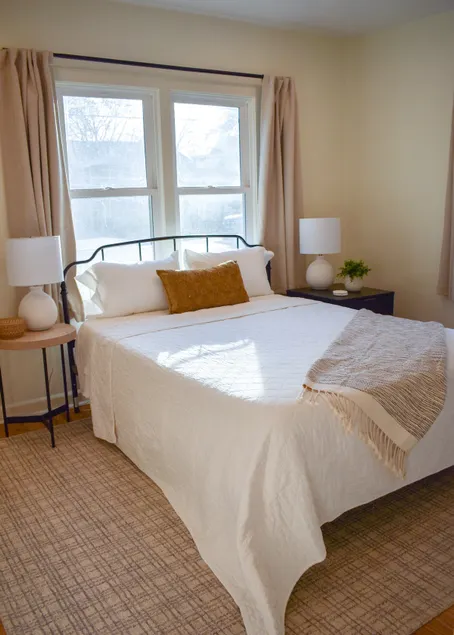Charming Home Away from Home! - Image 1