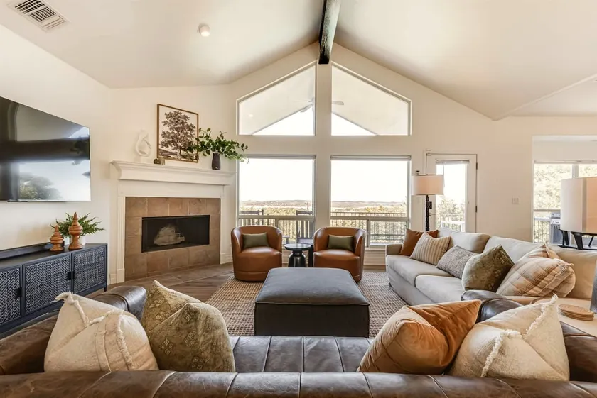 Cozy Hill Country Pool Retreat w/ Skyline Views - Image 1