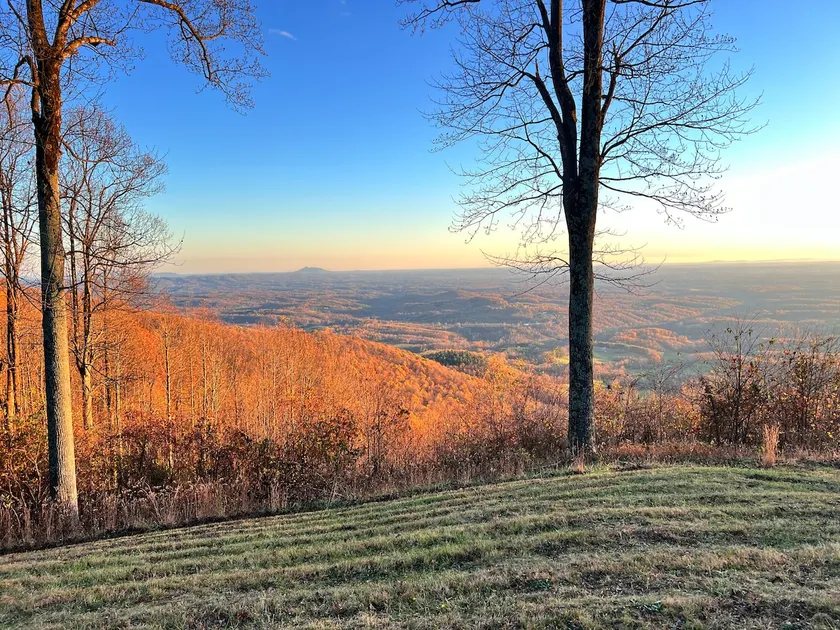 Million-Dollar View Off Blue Ridge Parkway - Image 1