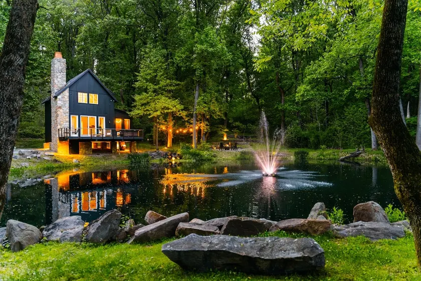 The Roundtop Chalet romantic couples getaway - Image 1