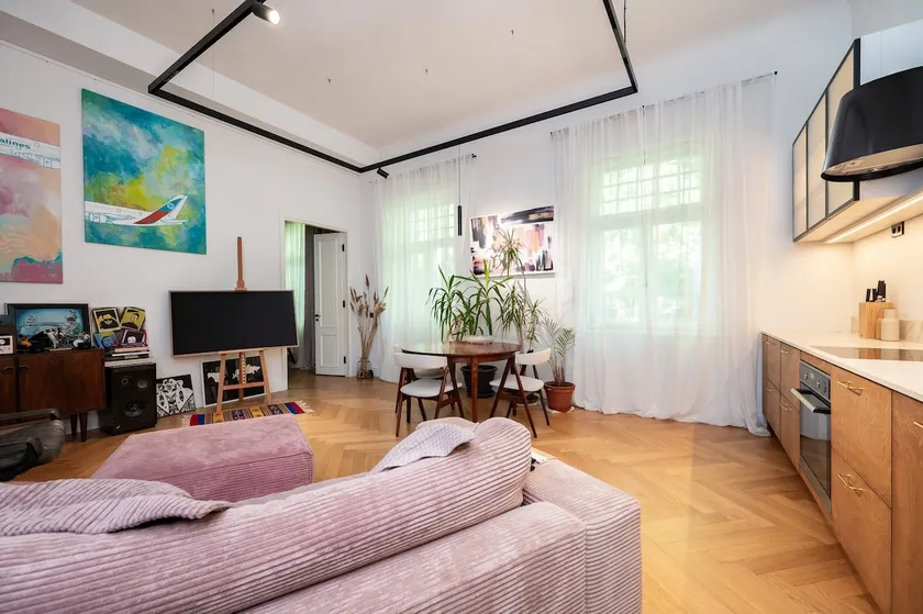 Romantic Haven - large terrace, high ceilings - Image 1