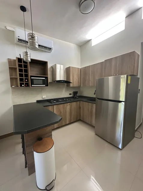 Suites Consulado D, ref air, 2 bd, gated community - Image 1