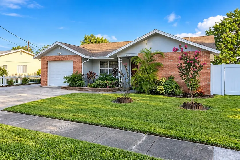 The Lakehouse at Pinellas Park - Image 1