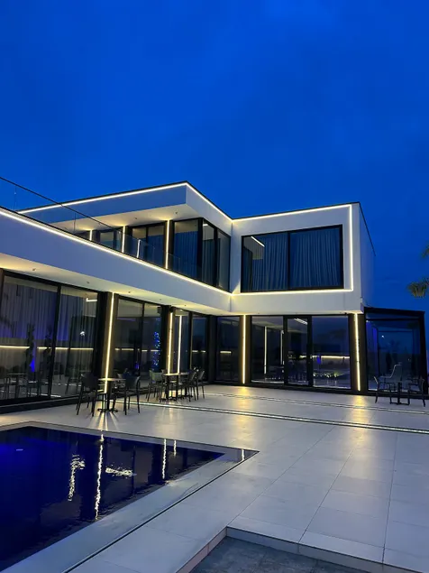 Infinity Villa - Image 1