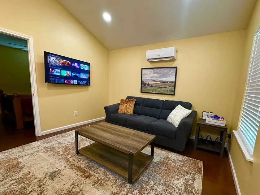 Sunset Cottage 2 - Image 1