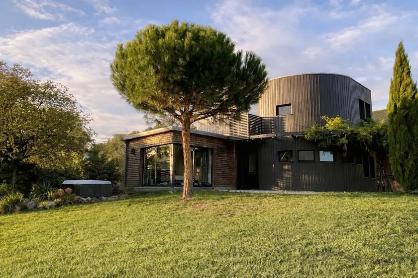 Countryside House-1:15 from Paris-Heated Pool &Spa - Image 1
