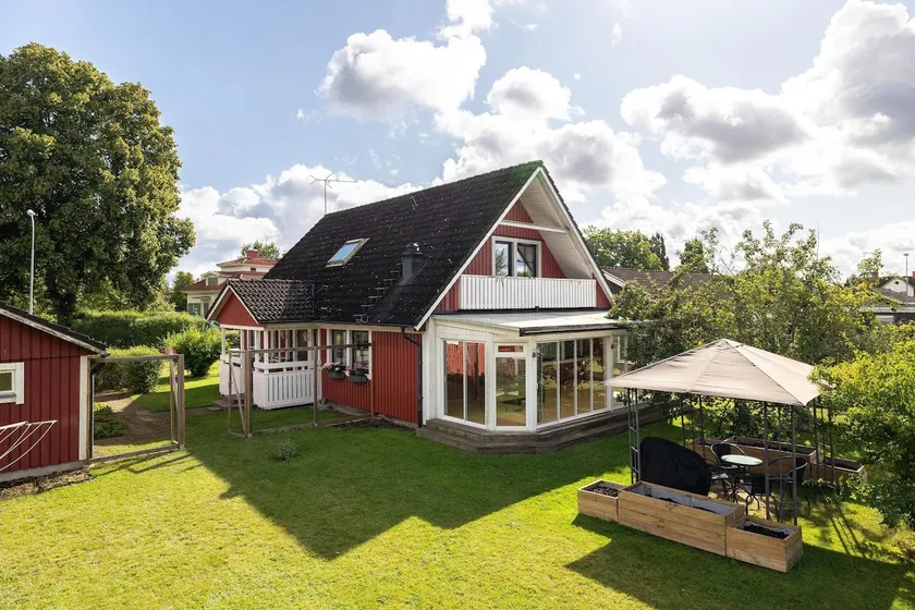 Smålandshus - Image 1