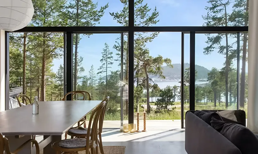 Fantastic villa by the sea - Image 1