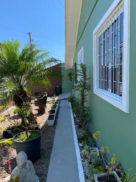 Casa Verde - for Family Vacations 3 bedrooms - Image 1