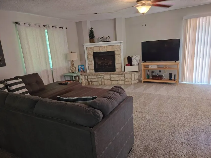Love Nature- 3bed, 2½ bath home - Image 1