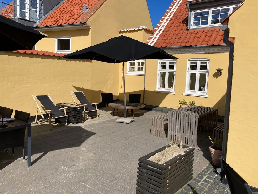 Beautiful Skagenshus in the heart of Skagen - close to everything - Image 1