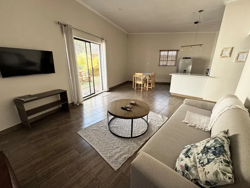Family Garden Suite - Sleeps 4 - Image 1