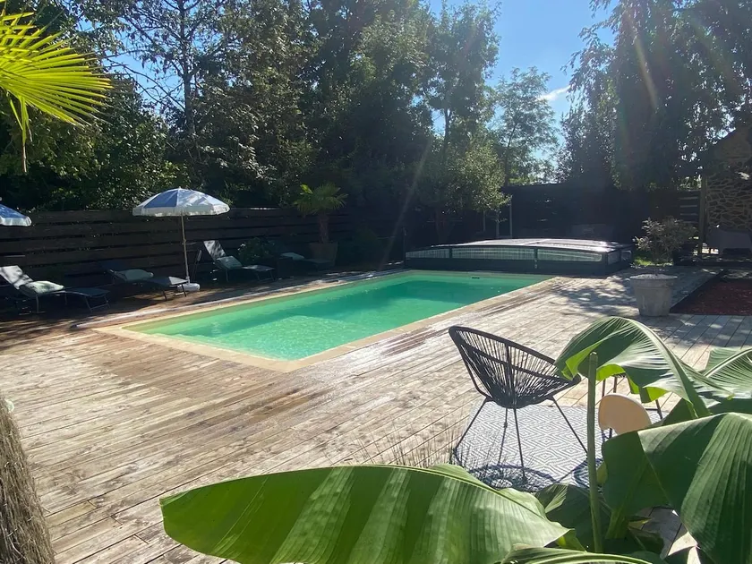 Domaine de la Tour Carrée - Image 1