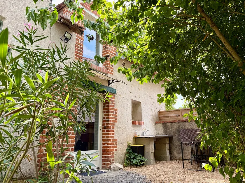 Relaxation at Les Beaumonts - Image 1