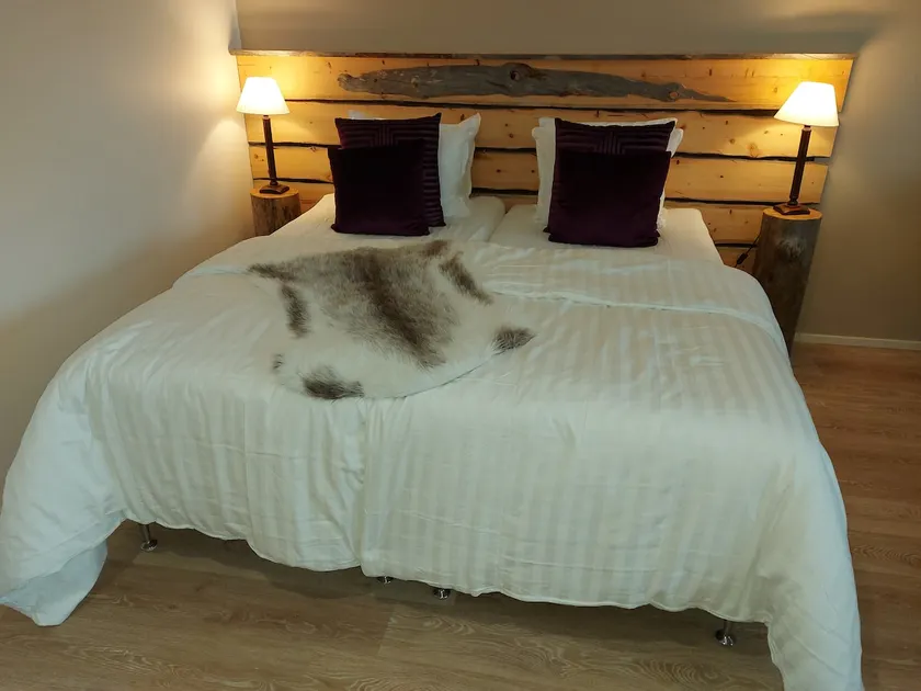Cozy suite for five, free parking - Image 1