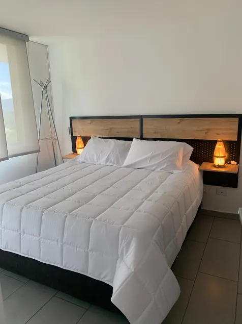 Nice affordable apartment in a natural setting near clinics - Image 1