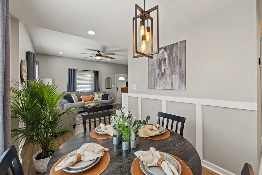 Pet-Friendly Cozy Retreat 10 mins to Horse Park - Image 1