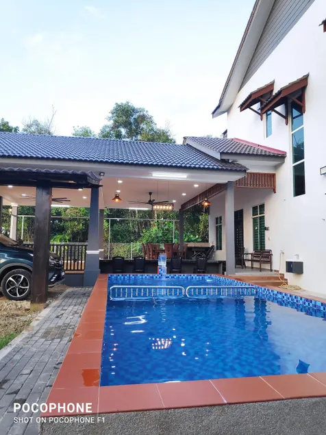 Villa Gong Badak, Kuala Terengganu - Image 1