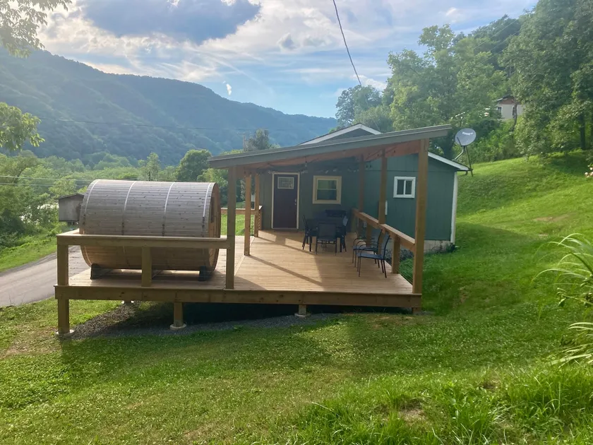 Riverview Retreat w/ Sauna - Image 1