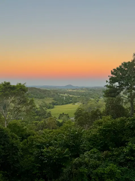 Mapleton Mist Cottage - Image 1