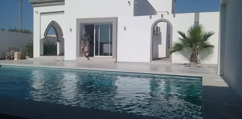 modern djerba villa with pool not overlooked - Image 1