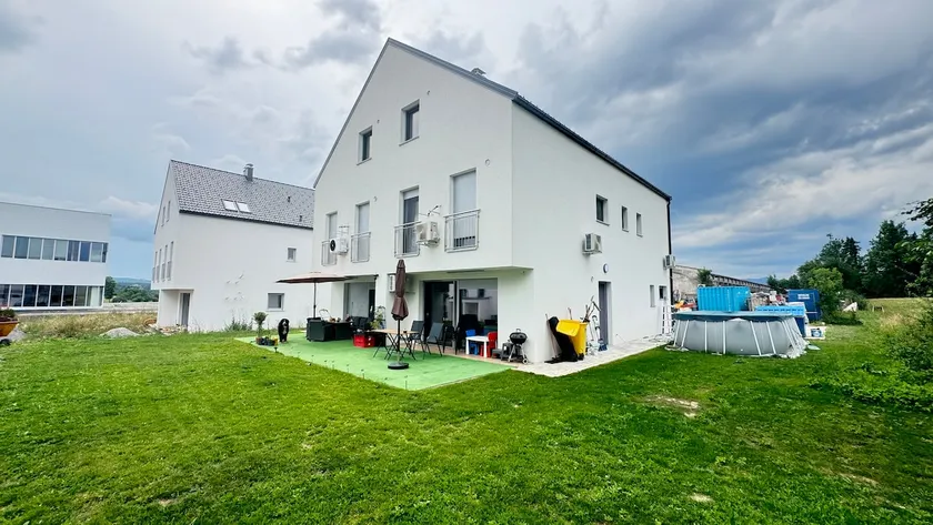 Villa AMULET - Spacious 3BR Villa near Postojna Cave - Image 1