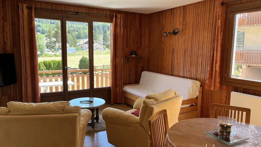 Magnificent T2 Apartment -Ancelle - rated 2* - Image 1