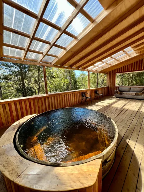 Lake house - Image 1