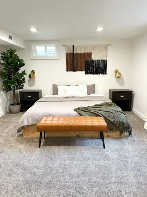 Remodeled Modern House With Exercise Area - Image 1