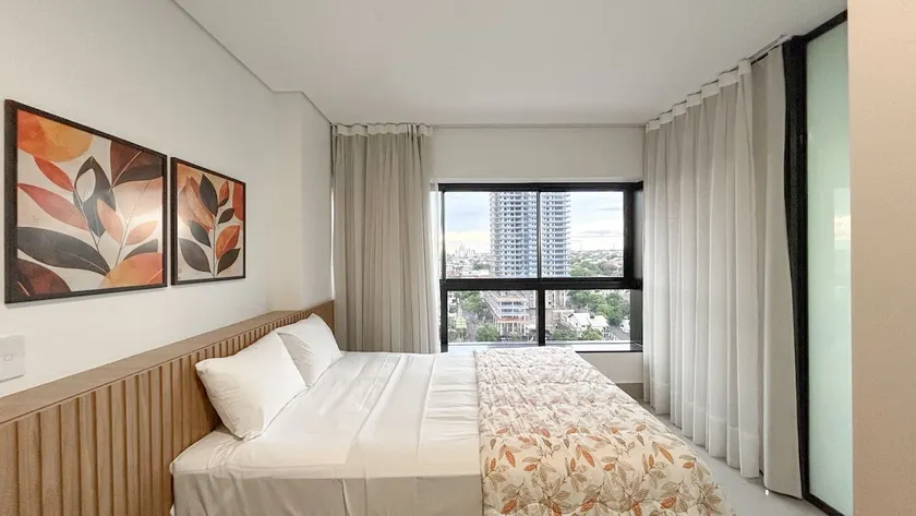 Beautiful and Complete Studio 15th Floor near Afonso Pena - Image 1