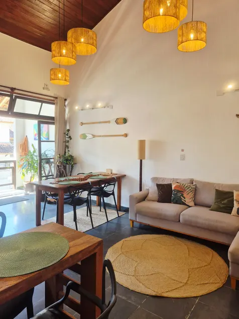 Condo: Parking and walking to the beaches - Image 1