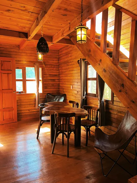 Wooden cabin by Red Nomad - Image 1
