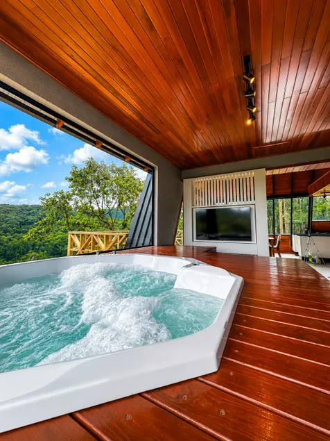 WHIRLPOOL•coffee basket•view•2 bedrooms - Image 1