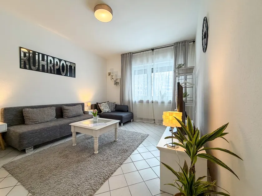 Gockel Homes 2 - Central in Essen, balcony, Netflix - Image 1
