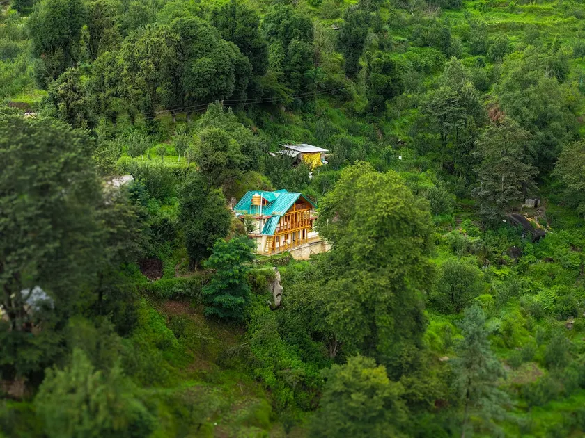 A Beautiful Traveller's homestay - Image 1