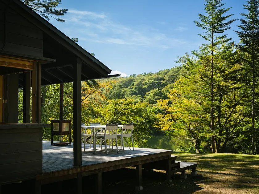 [Riverside House] A riverside villa in Karuizawa with a sauna and fireplace - Image 1