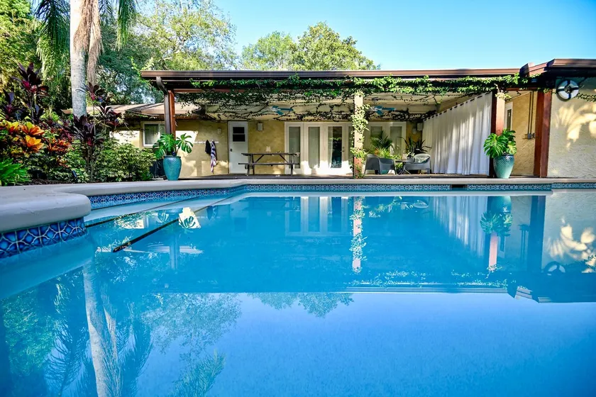 Modern Tropical Pool Home ~ Östern Orlando / UCF - Image 1