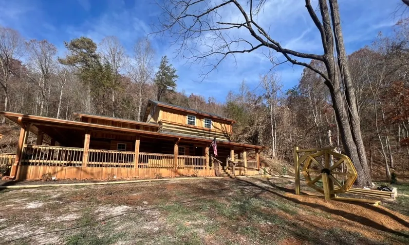 Aprils Jewel Branch two bedroomCabin - Image 1