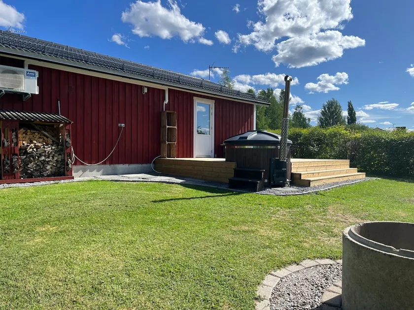Small cozy guesthouse in Churchtown, Luleå - Image 1