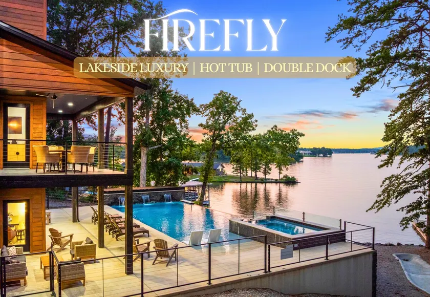 Luxe Lakefront | Sleeps 17 | Fireplace | Hot Tub - Image 1