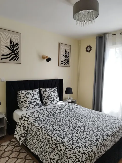 Cozy studio 5 minutes from Orly Airport - Image 1