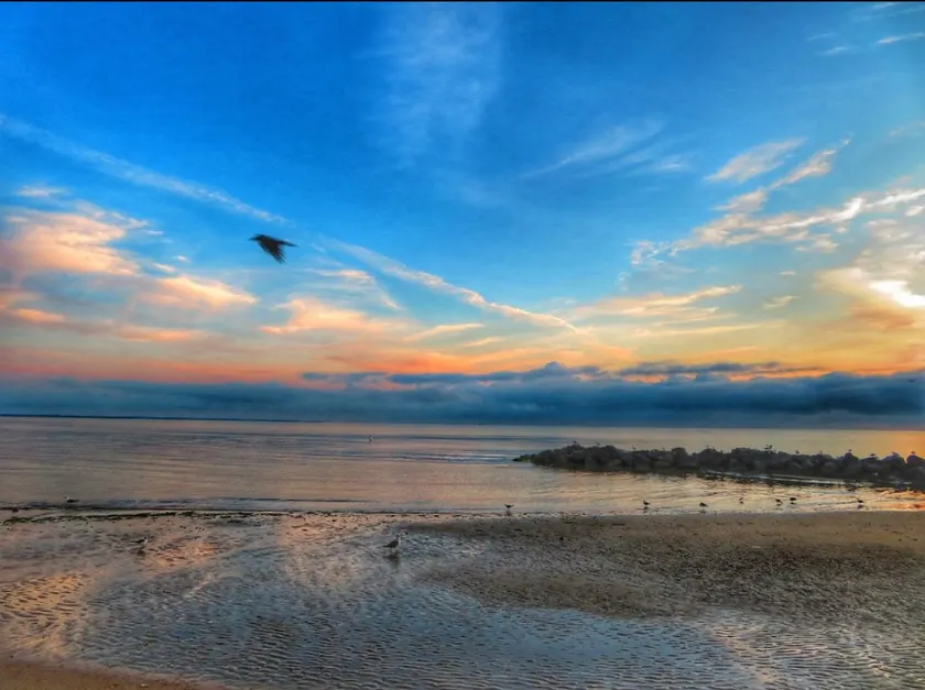 Bay Breeze At Ocean View Beach Home - Image 1