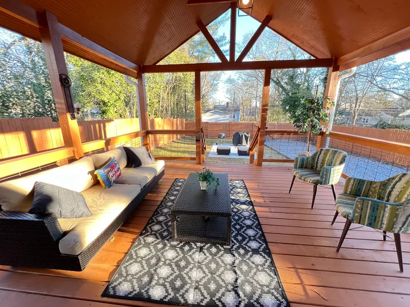 *Price Drop* Downtown Sptg Pet Friendly Sleeps 4 - Image 1
