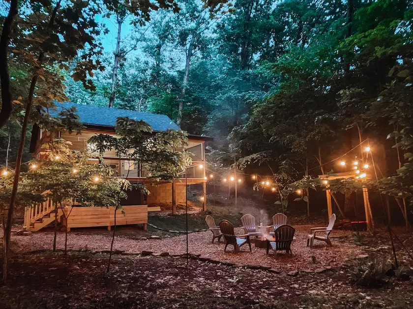 Lured to the Lake cabin w/ HOT TUB and Patoka pass - Image 1