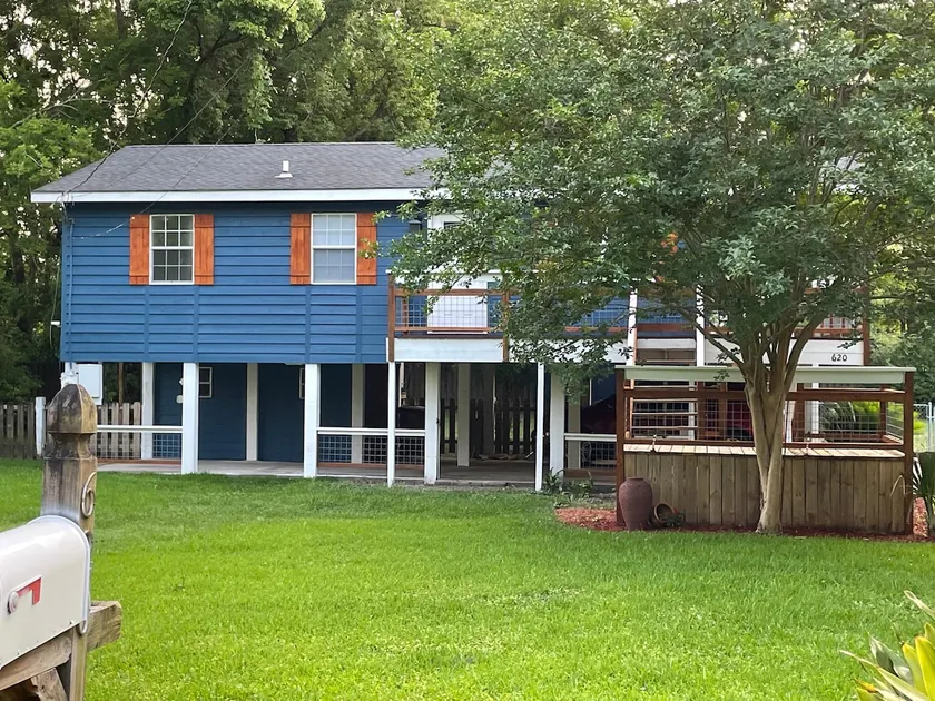 Tree House on Morgan - Image 1